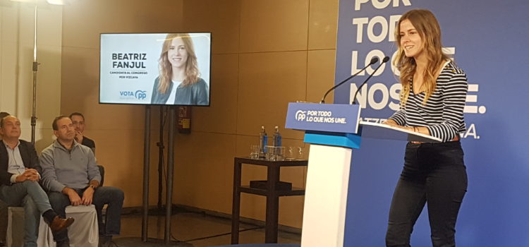 El PP de Getxo apoya a Fanjul en el cierre de campaña en Vitoria