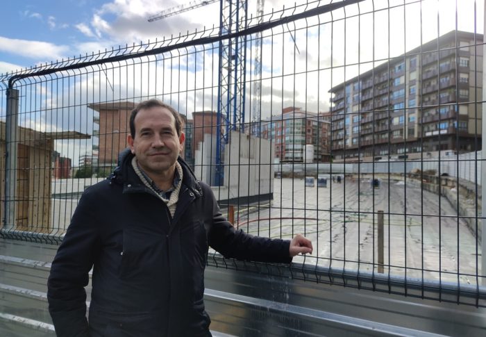 Andrade pide comenzar ya los trámites para la adjudicación de parcelas de Manuel Gainza