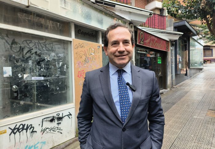 Andrade se compromete a poner en marcha una batería de medidas de apoyo al comercio y la hostelería para revitalizar Getxo