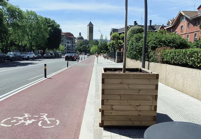 El PP propone quitar el bidegorri del carril de la carretera de Zugazarte y desplazarlo a la zona ajardinada